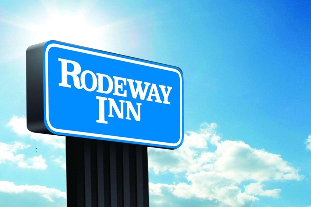 Rodeway Inn La Crosse Εξωτερικό φωτογραφία