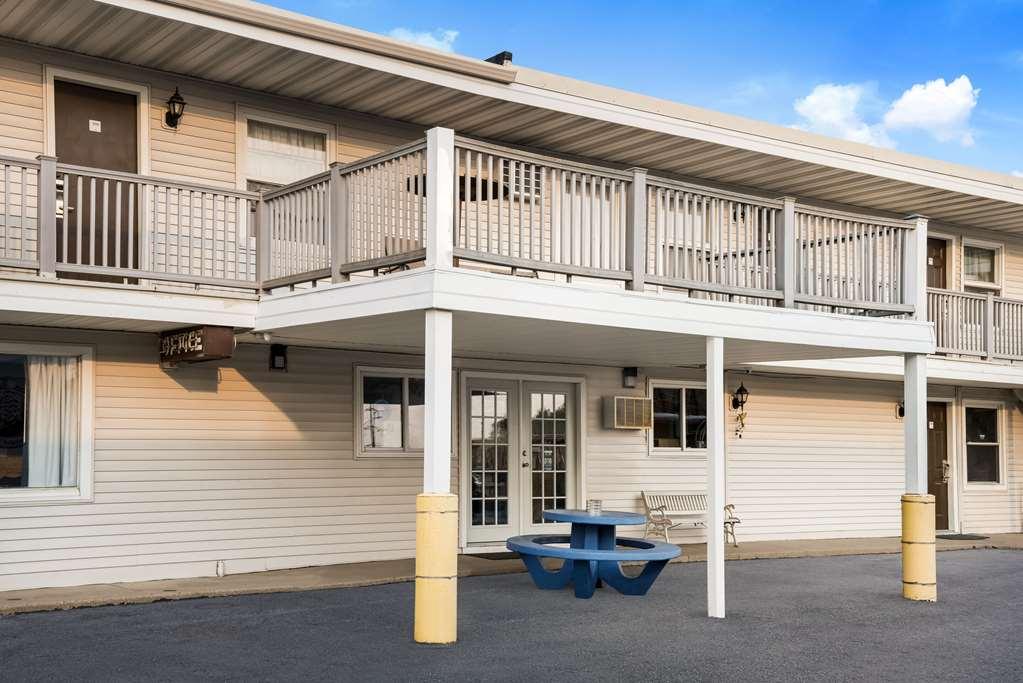 Rodeway Inn La Crosse Εξωτερικό φωτογραφία